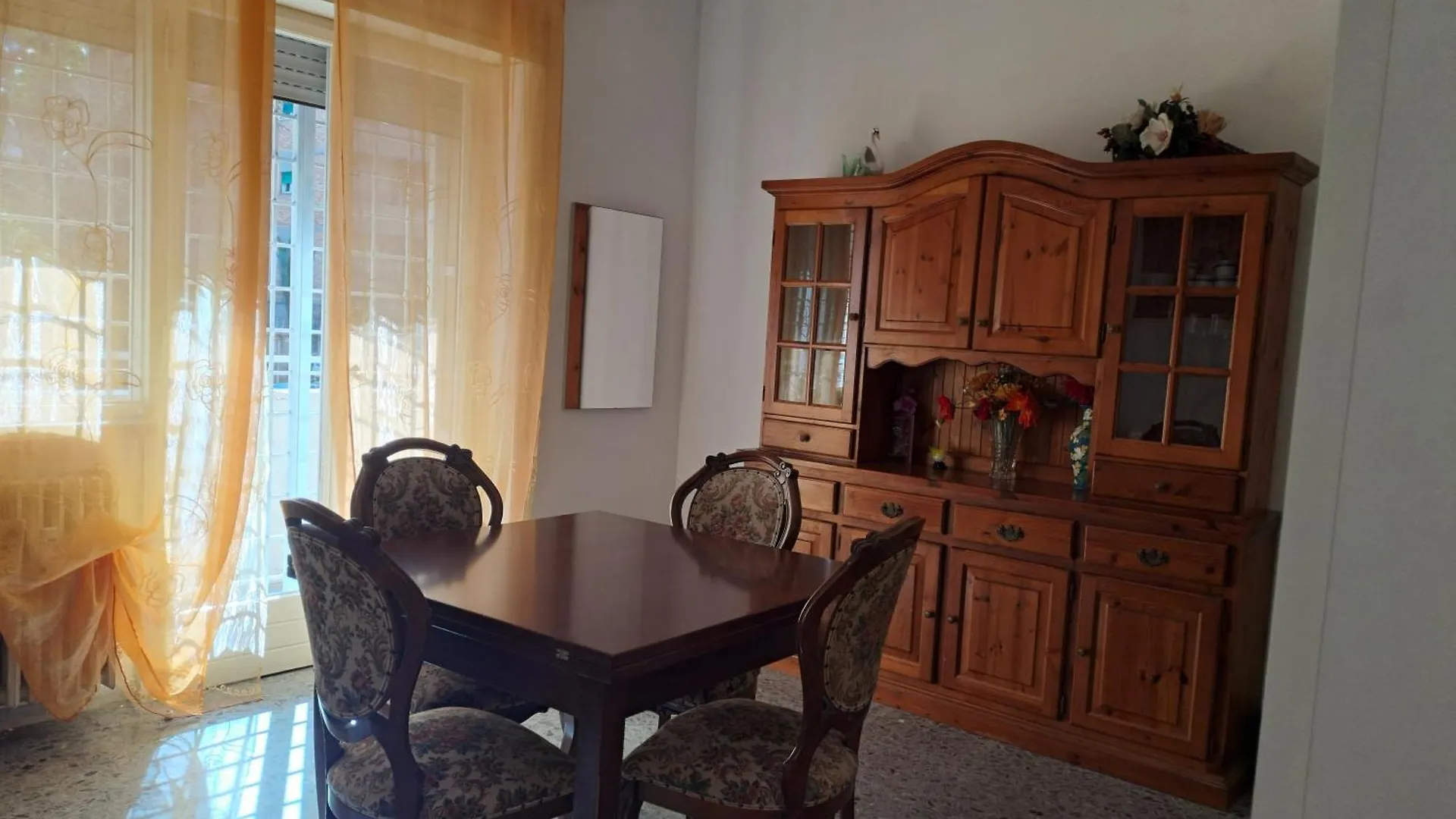 Gold Sunshine Srls Guest House O Affittacamere Lido di Ostia